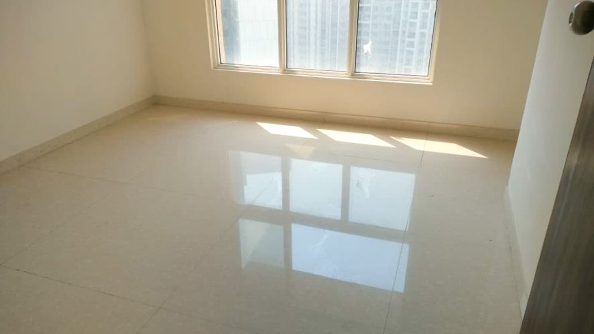 Property Photos 13