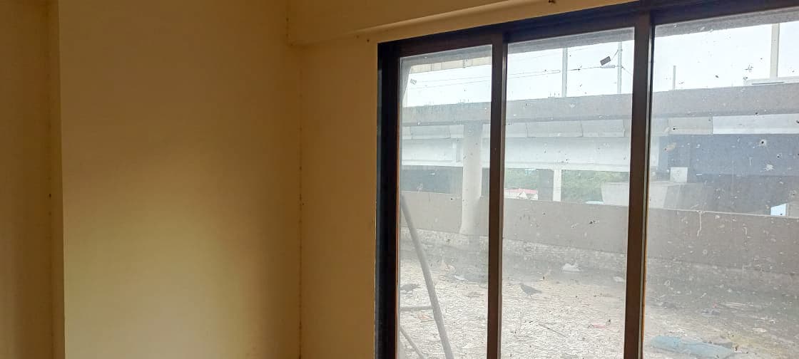 Property Photos 32