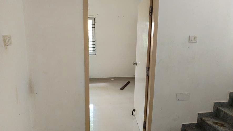 Property Photos 7