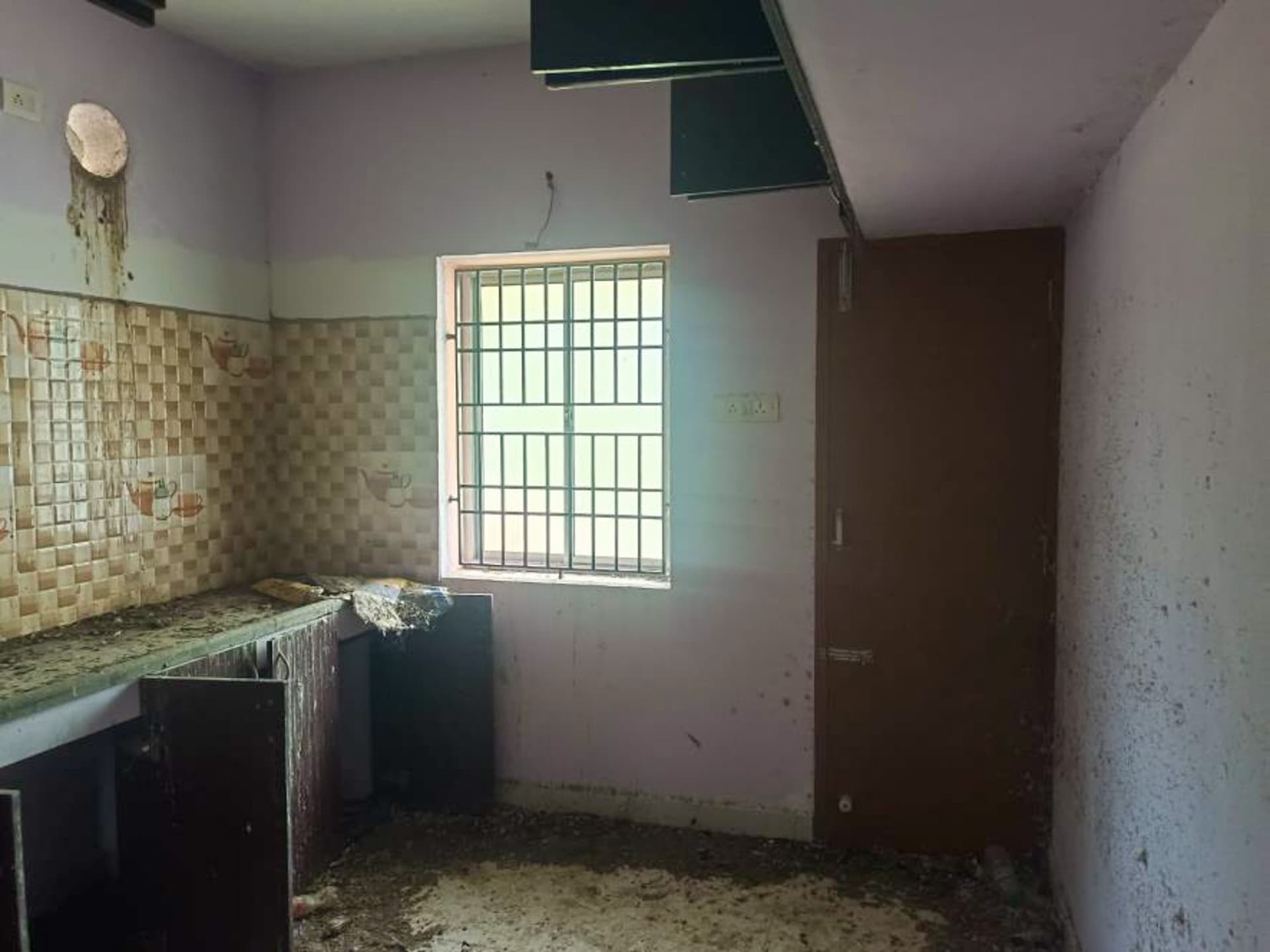 Property Photos 17