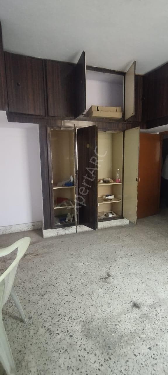 Property Photos 9