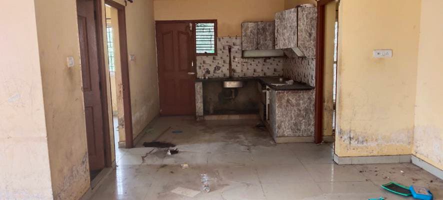 Property Photos 6