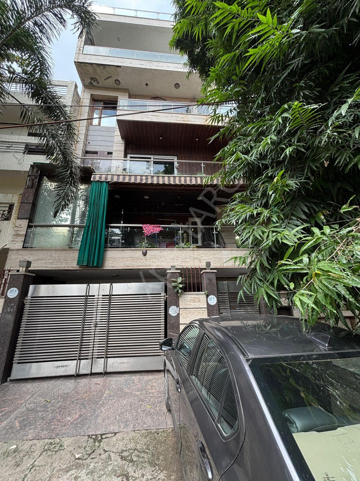 Property Photos 5