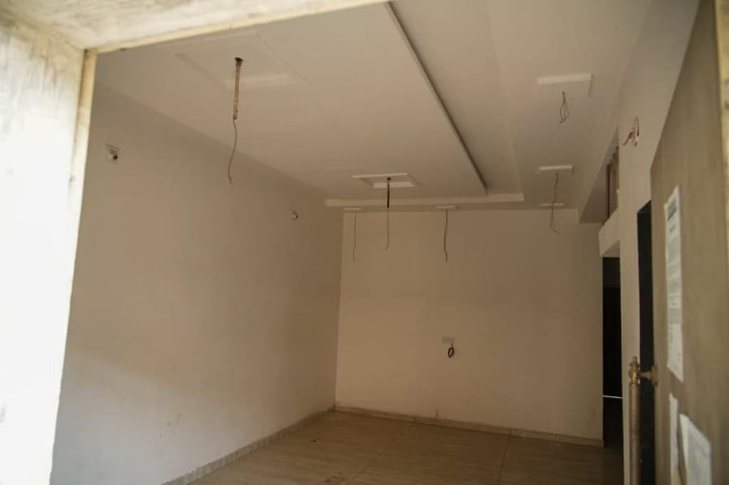 Property Photos 9