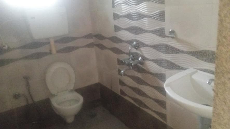 Property Photos 9