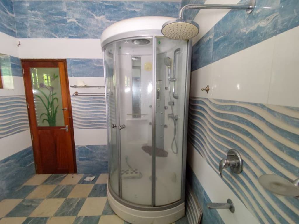 Property Photos 29