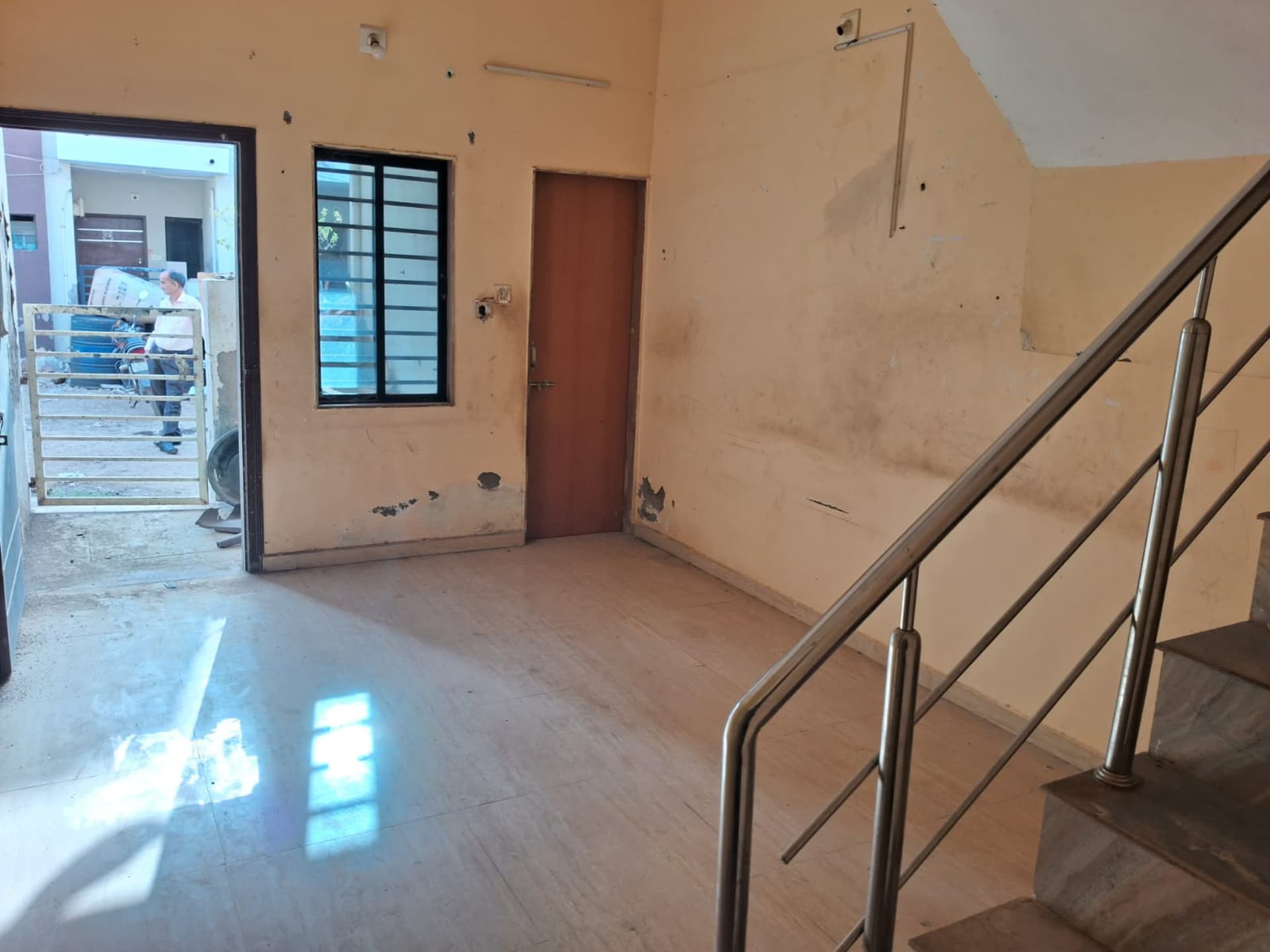 Property Photos 15