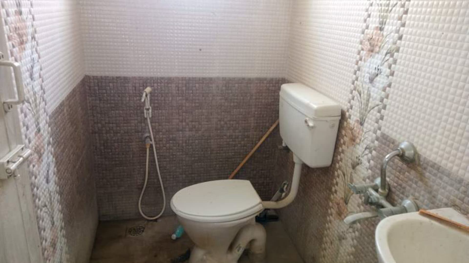 Property Photos 12