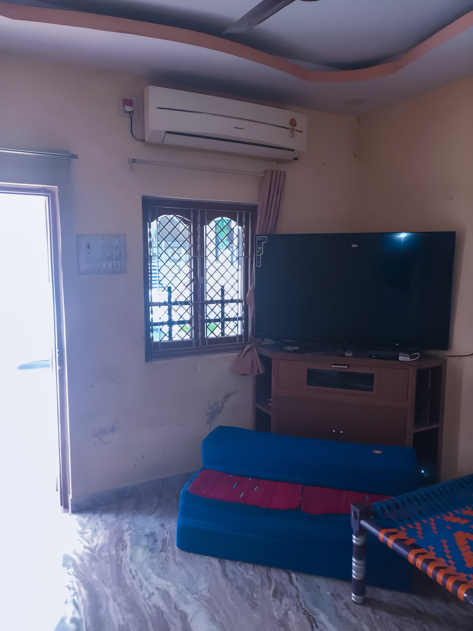 Property Photos 43