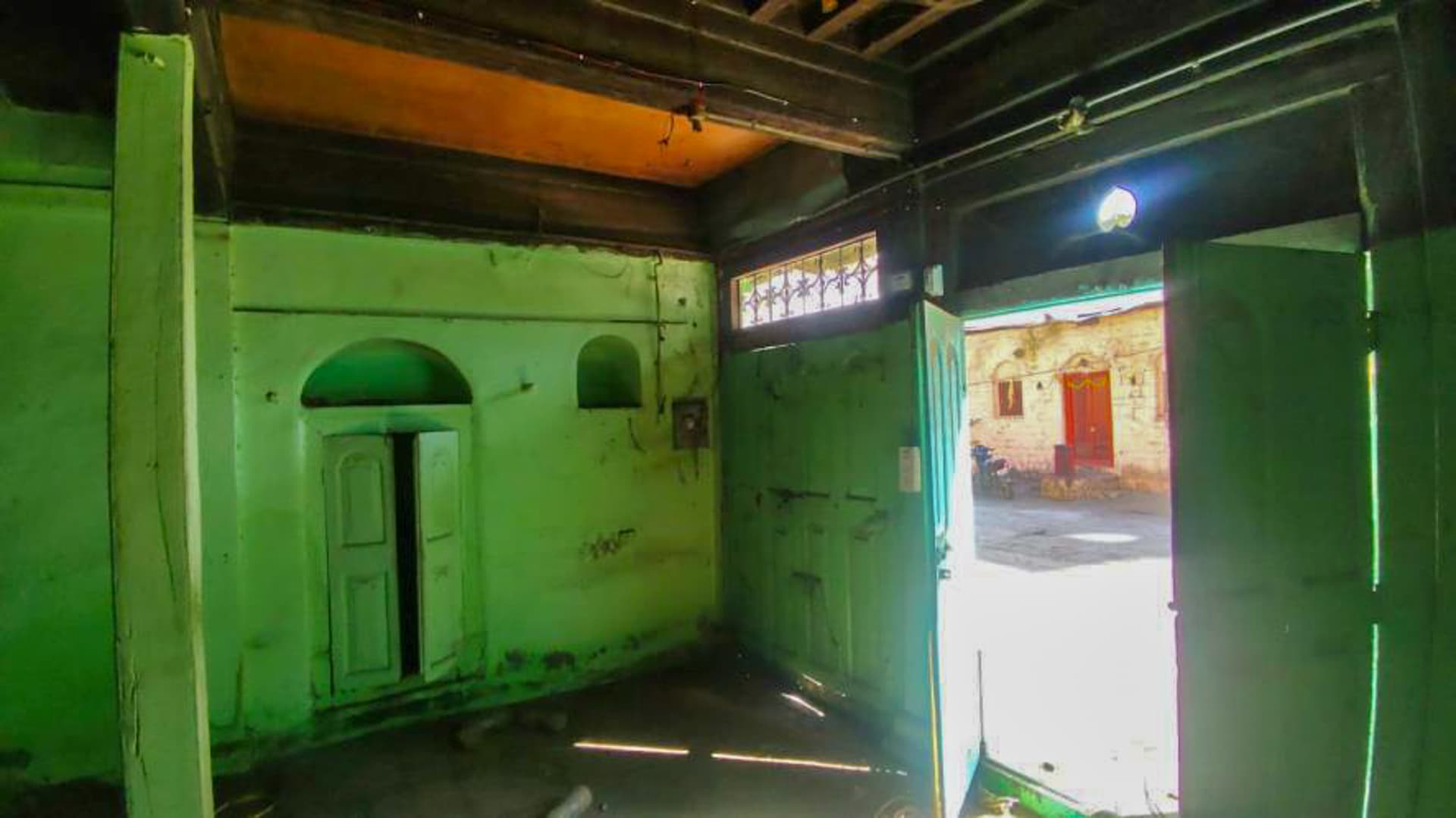 Property Photos 9