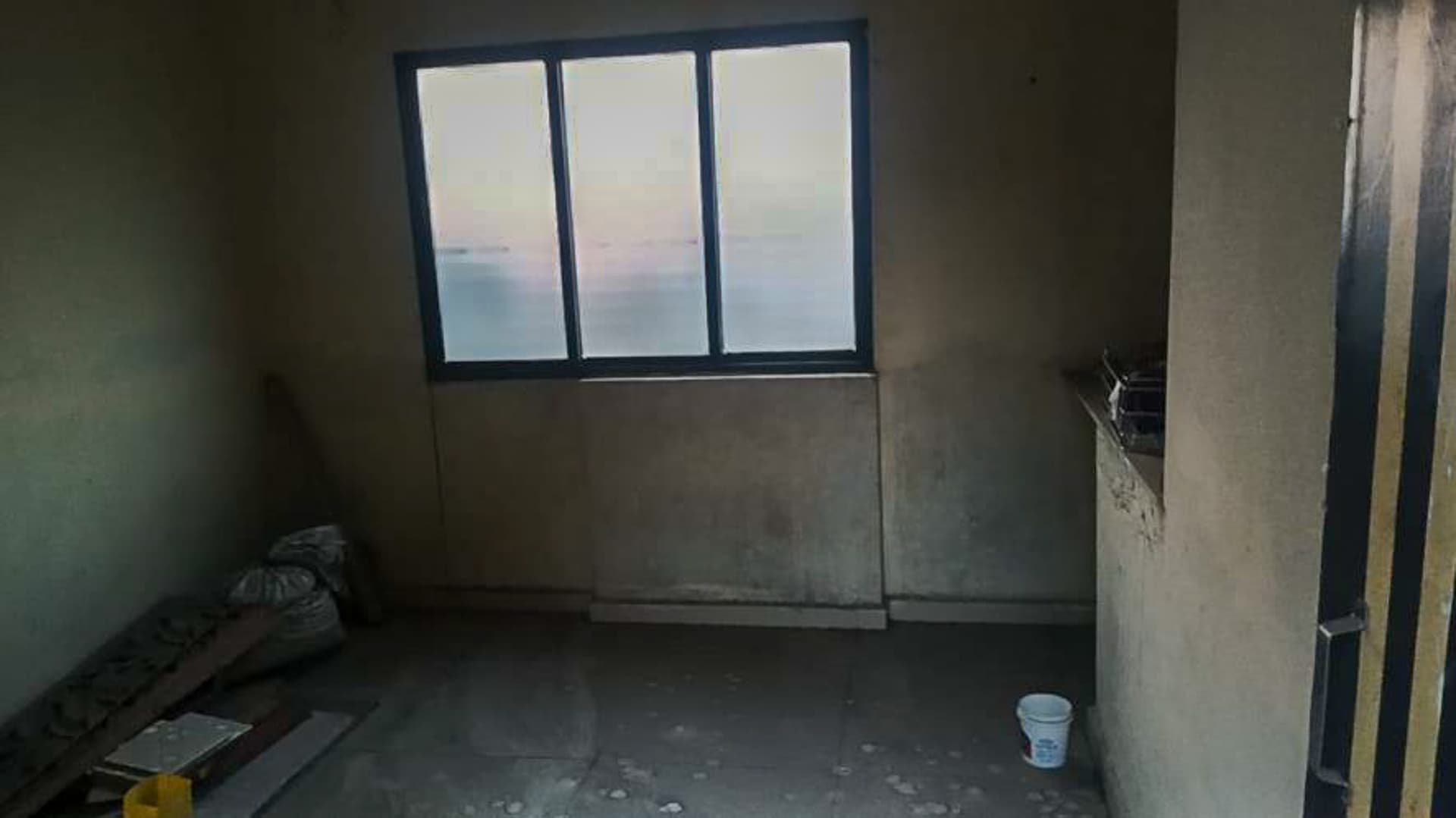 Property Photos 8