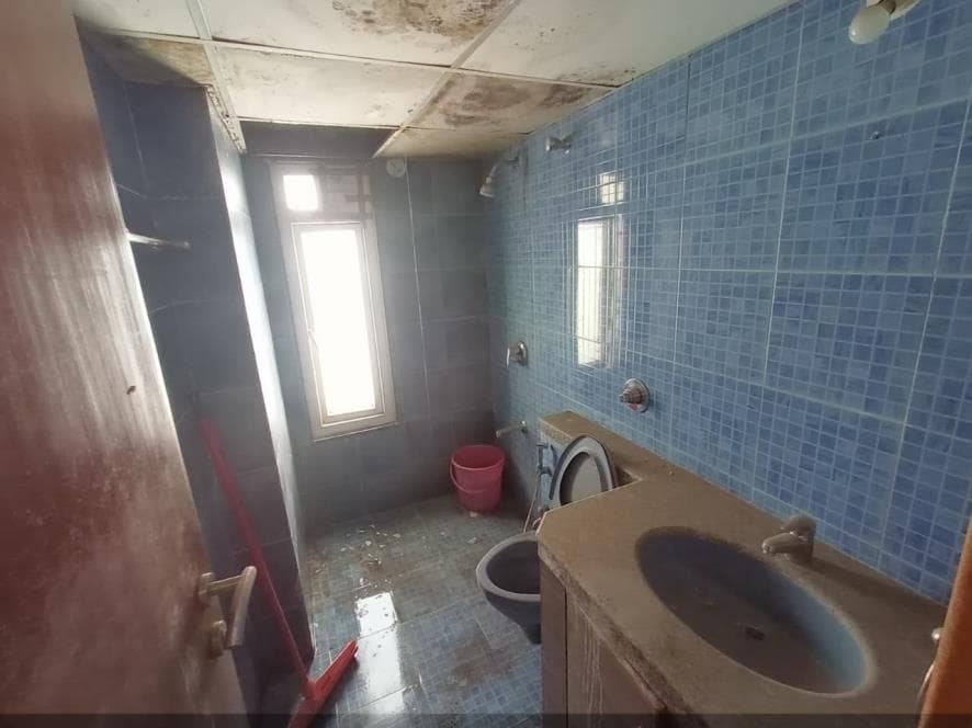 Property Photos 5