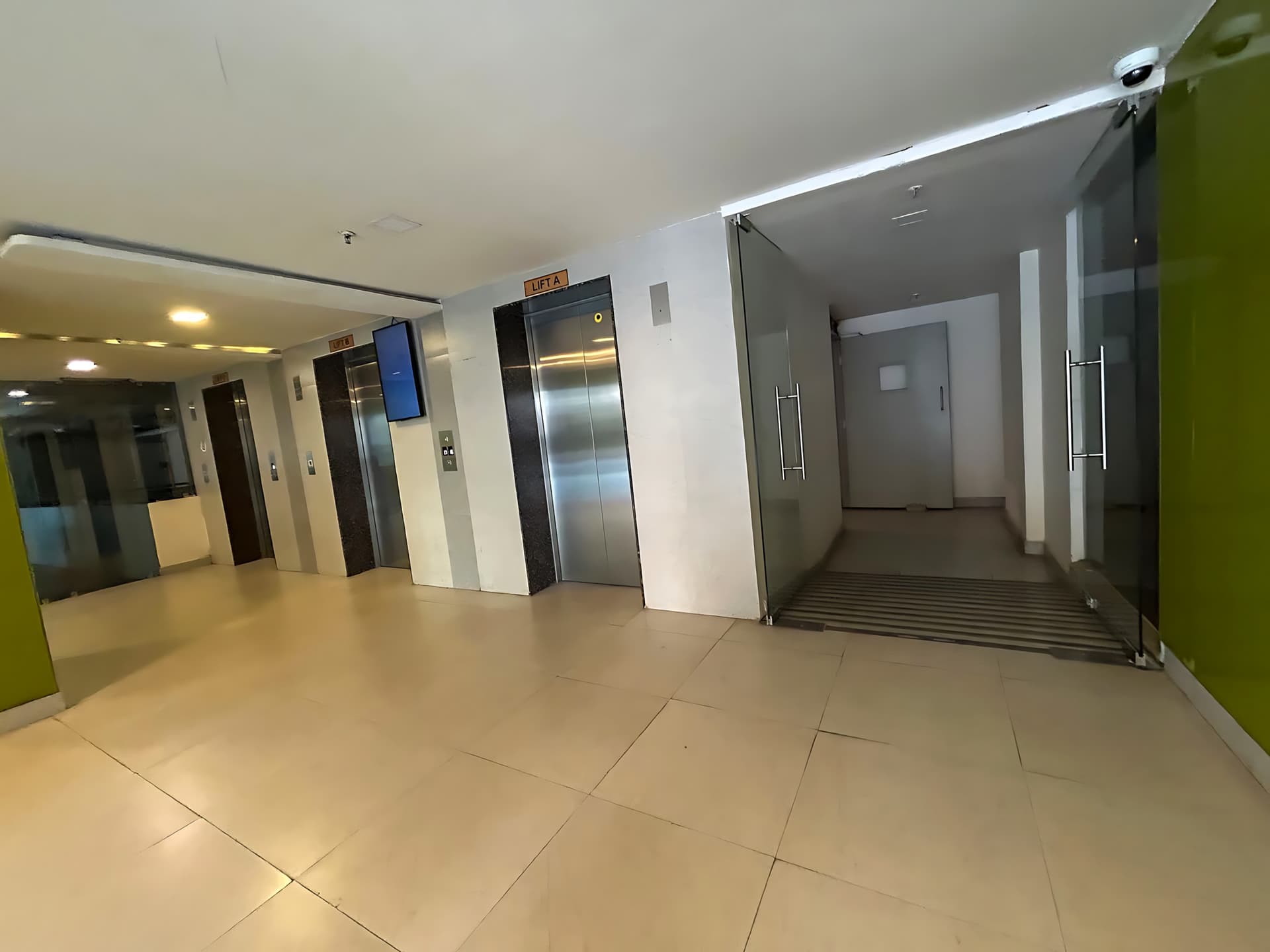 Property Photos 11