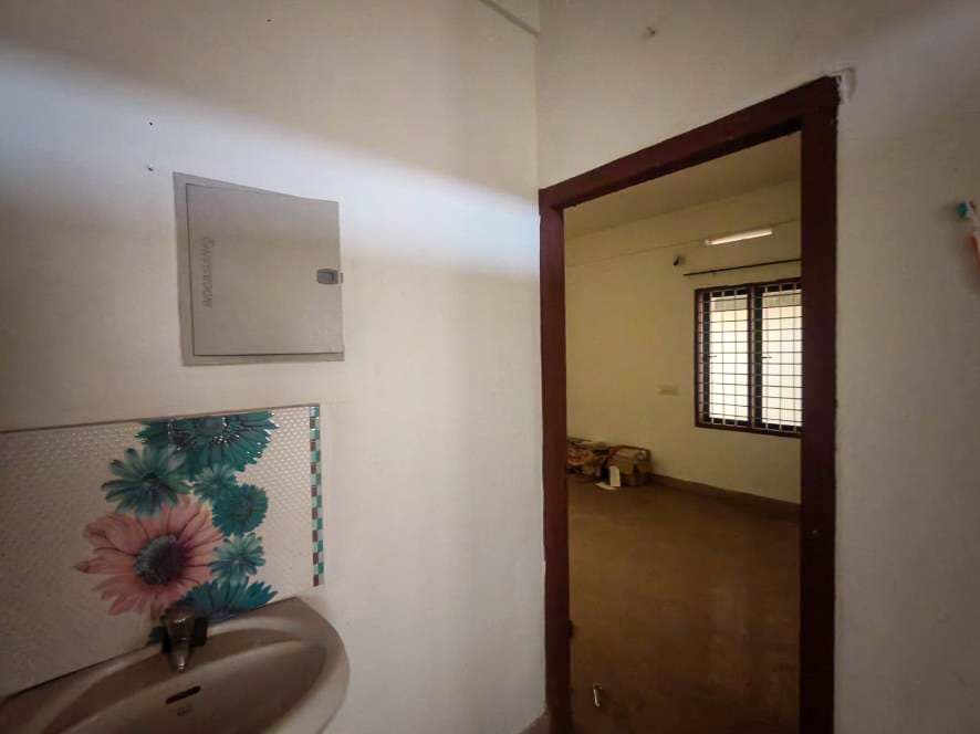 Property Photos 11