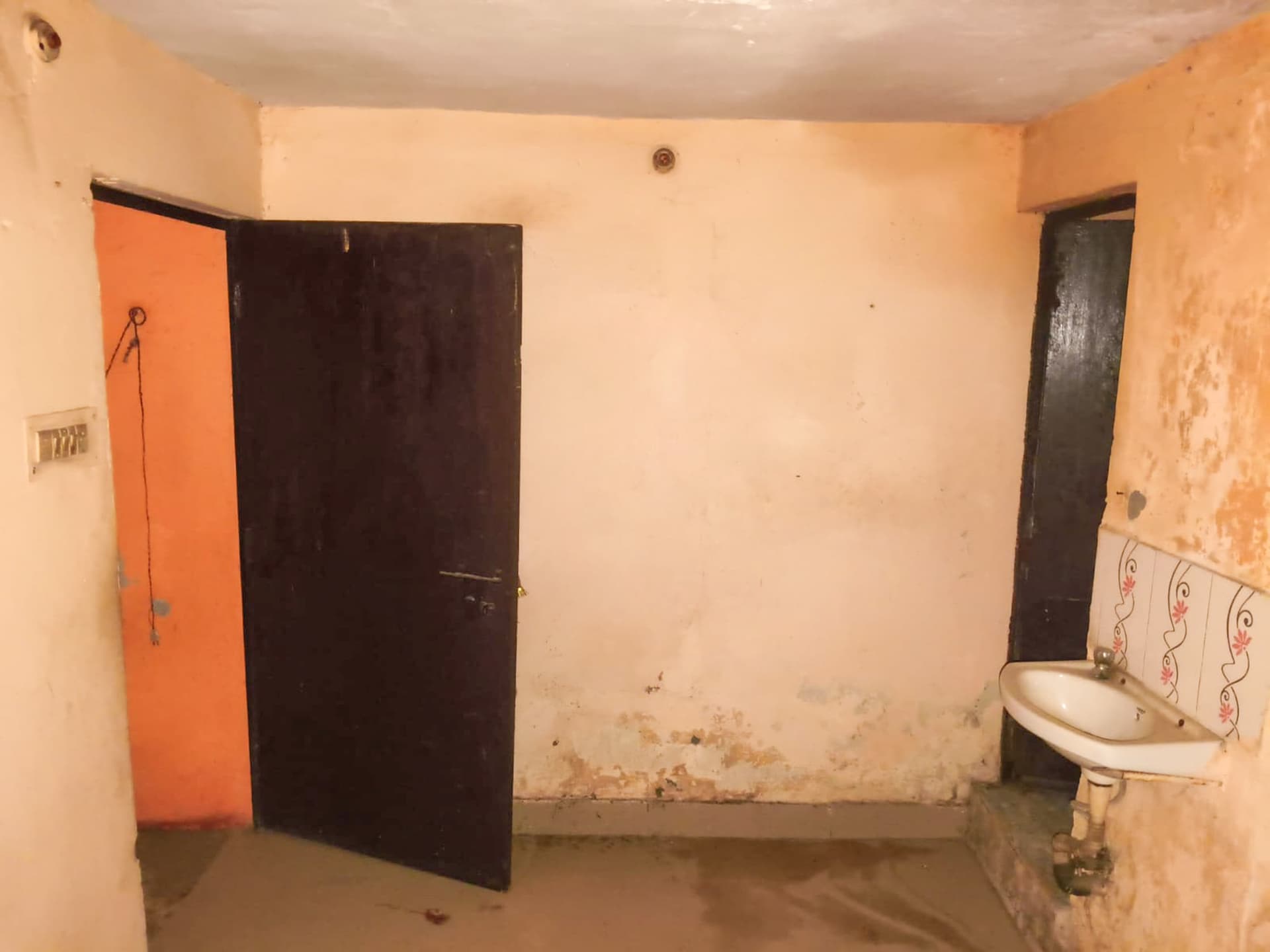 Property Photos 16