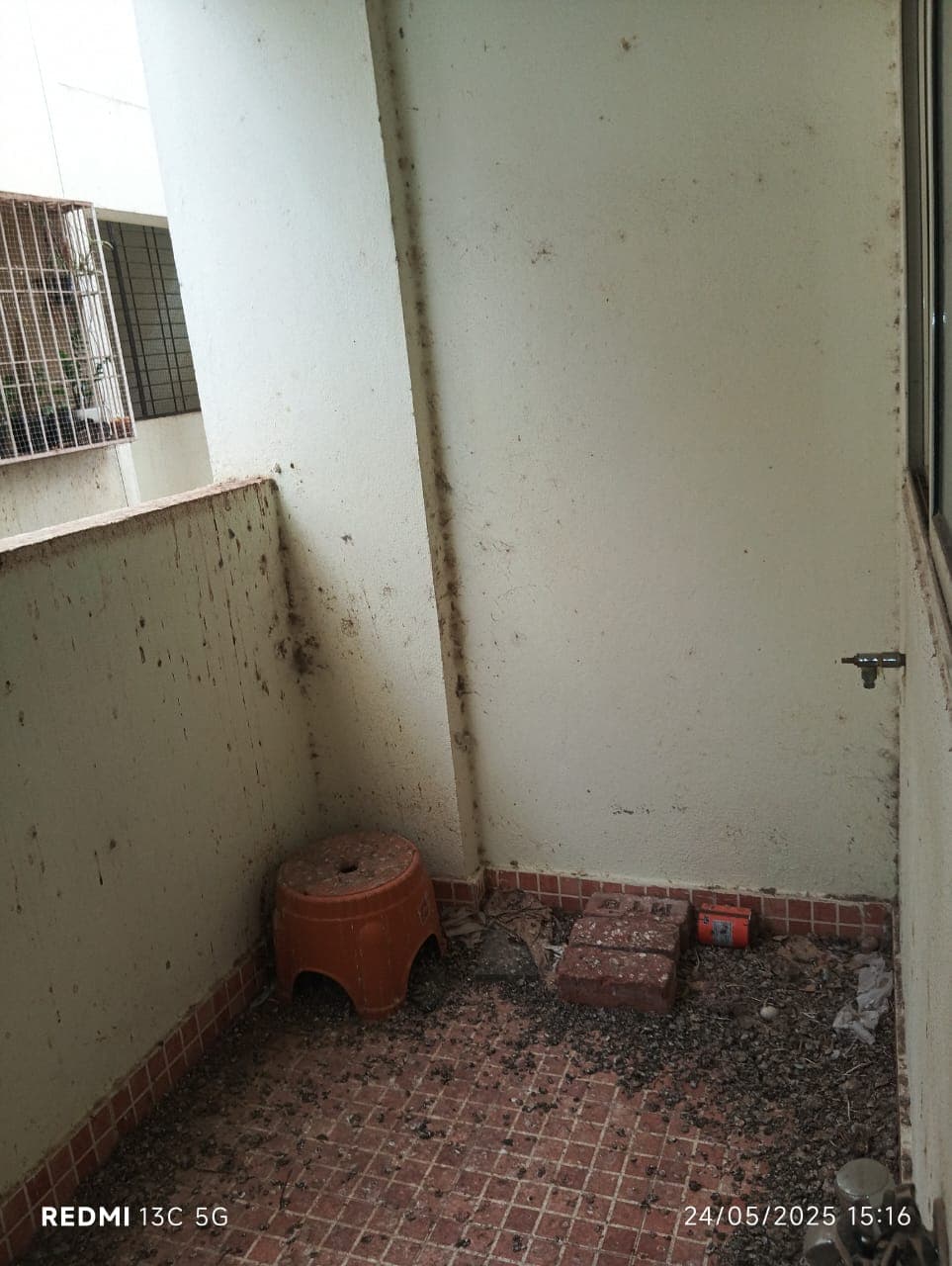 Property Photos 9