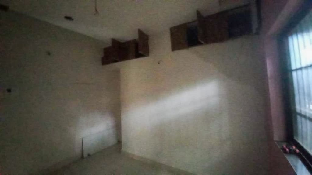 Property Photos 6