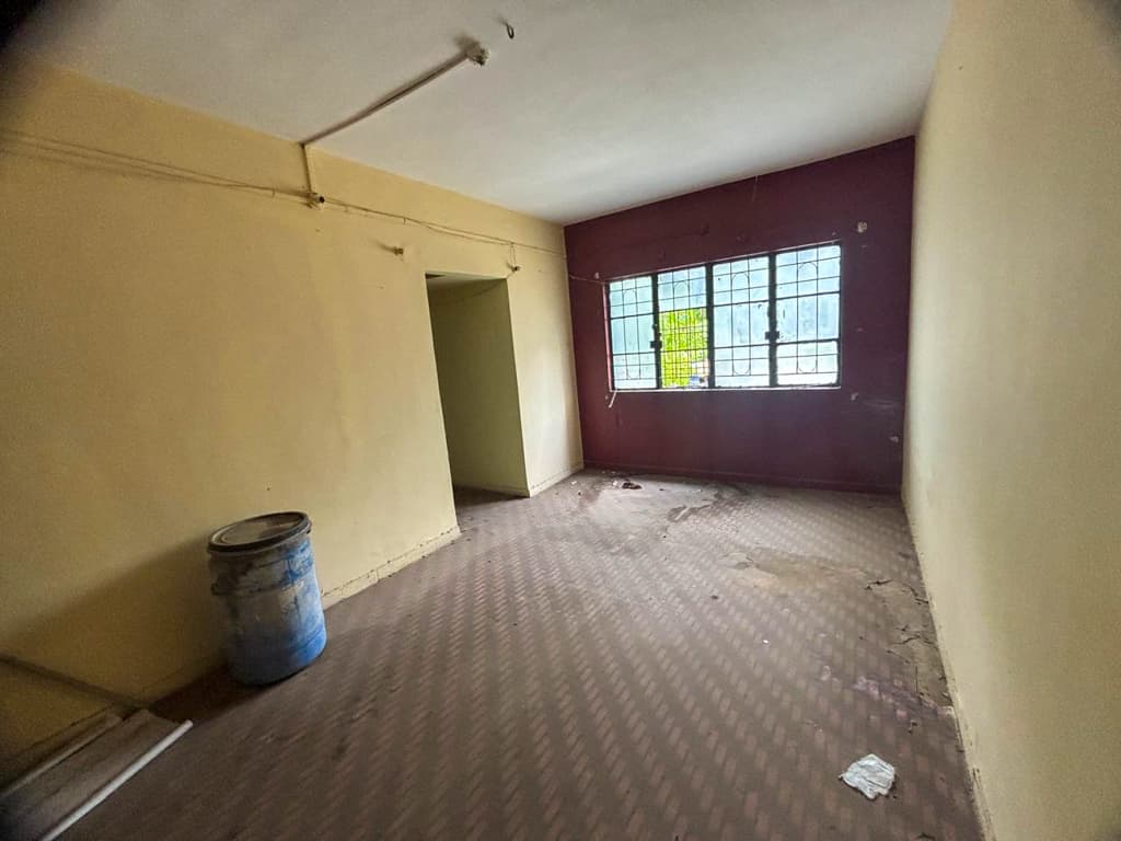 Property Photos 12