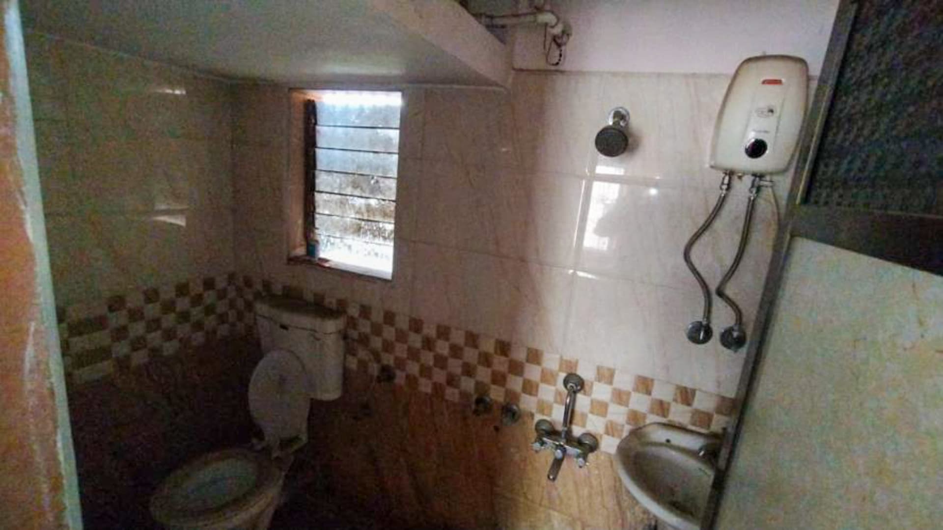 Property Photos 24