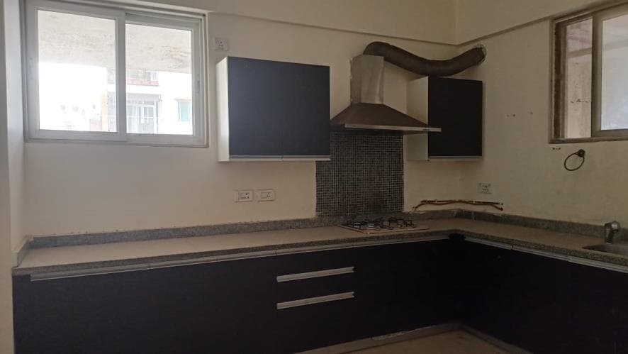 Property Photos 17
