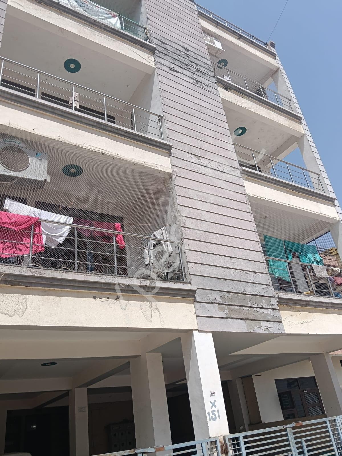 Property Photos 18