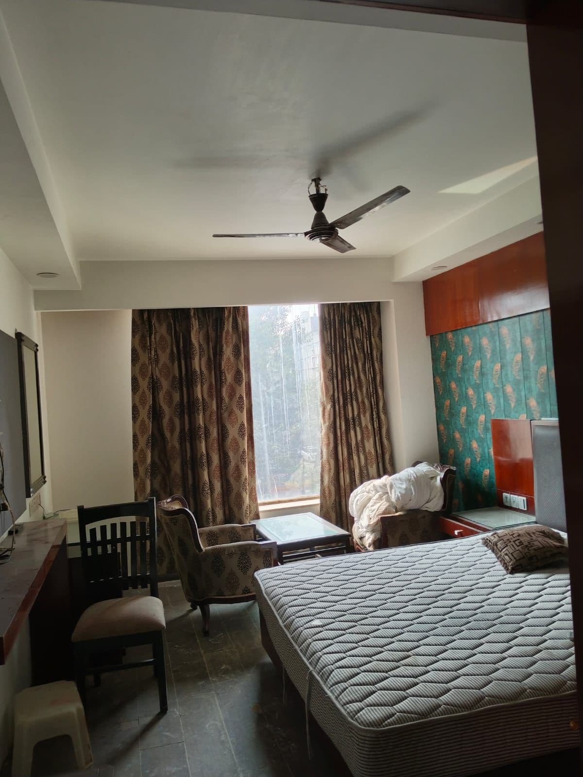Property Photos 6