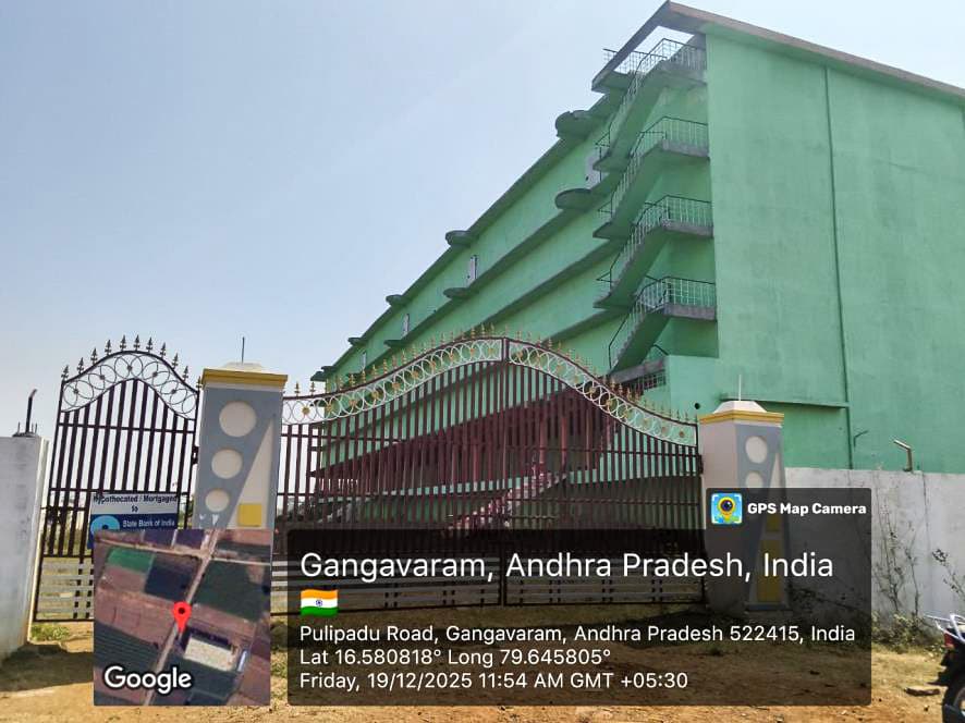 Property Photos 6