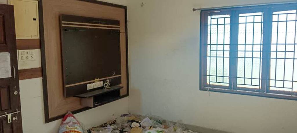 Property Photos 15