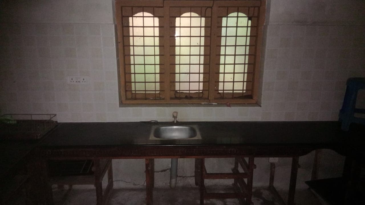 Property Photos 18