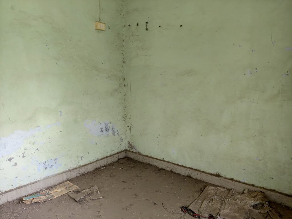 Property Photos 6