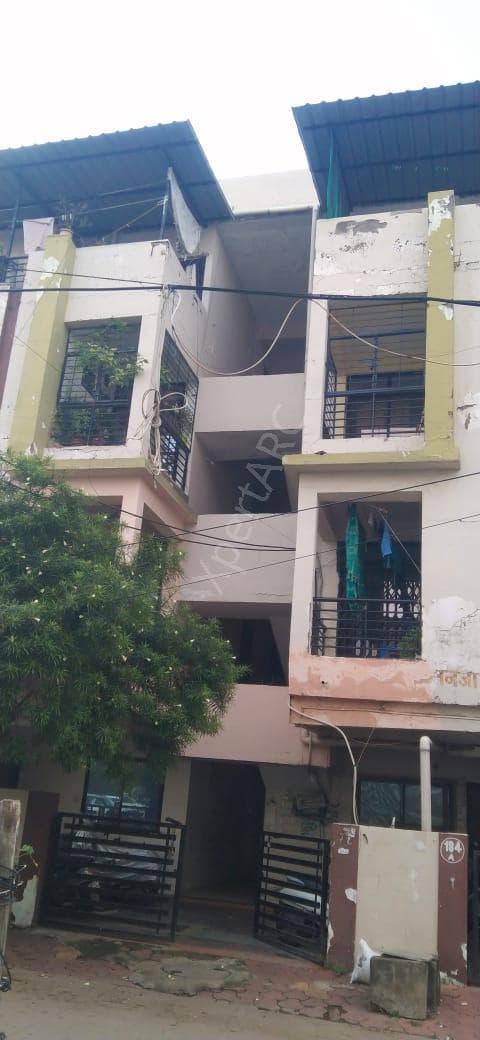 Property Photos 7