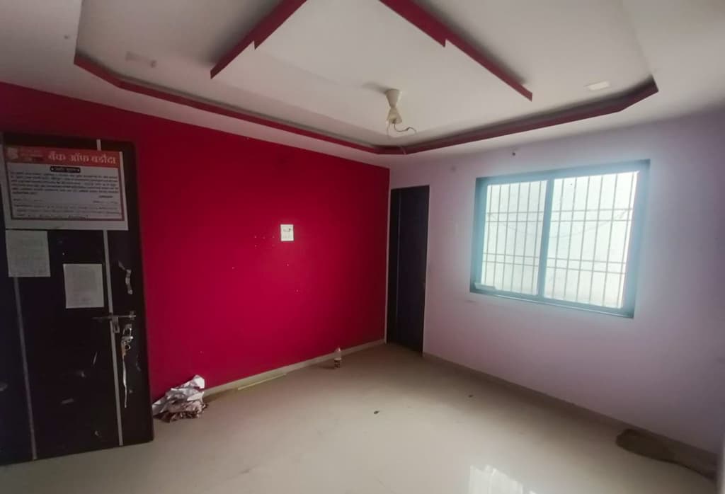 Property Photos 15