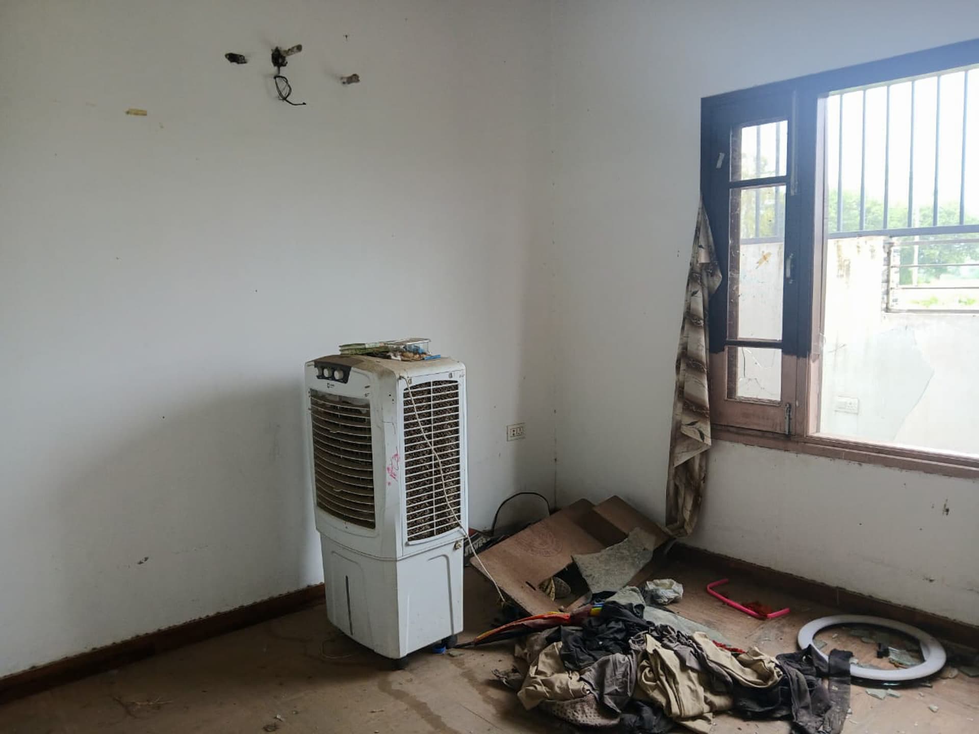 Property Photos 5