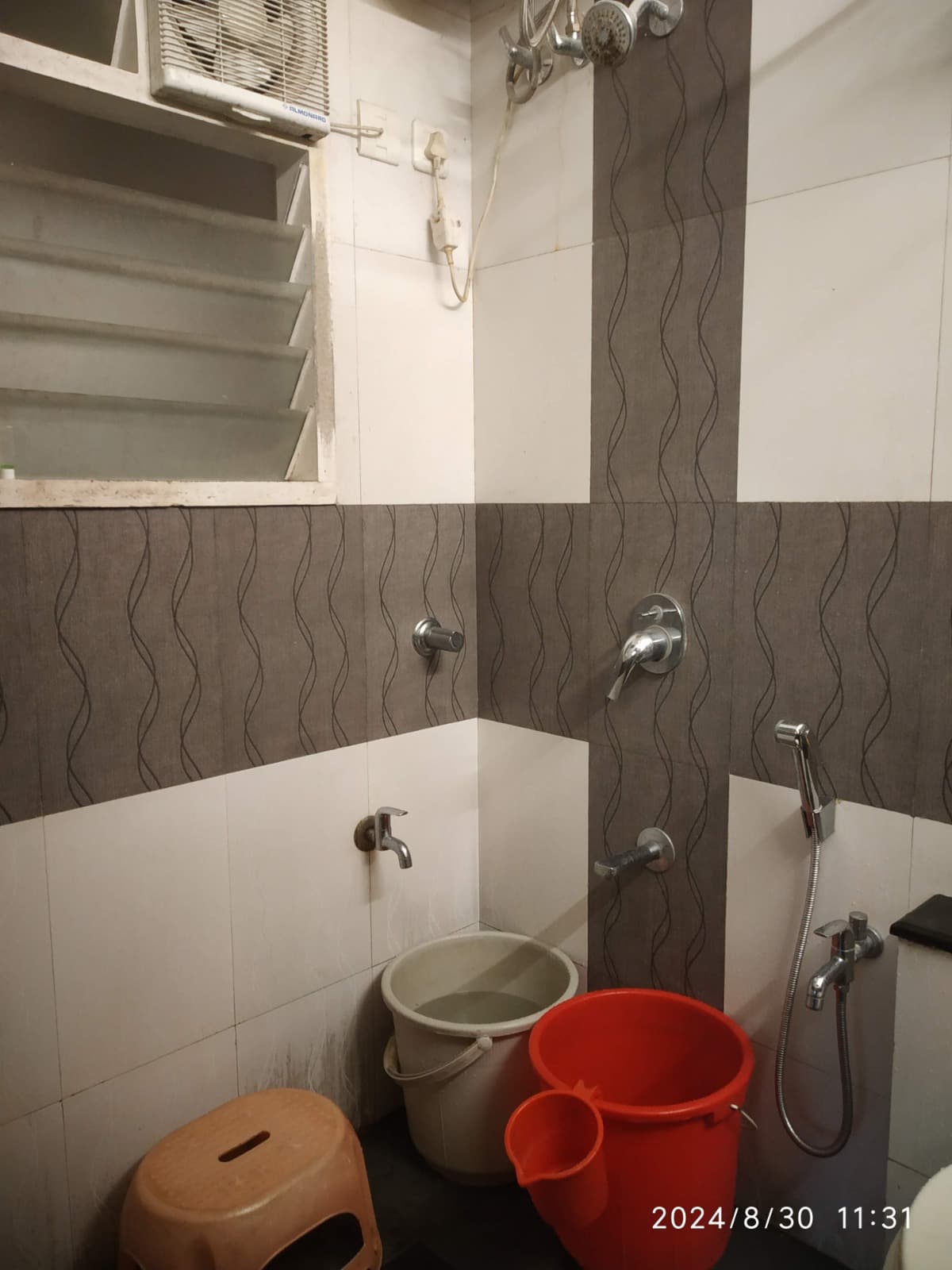 Property Photos 5