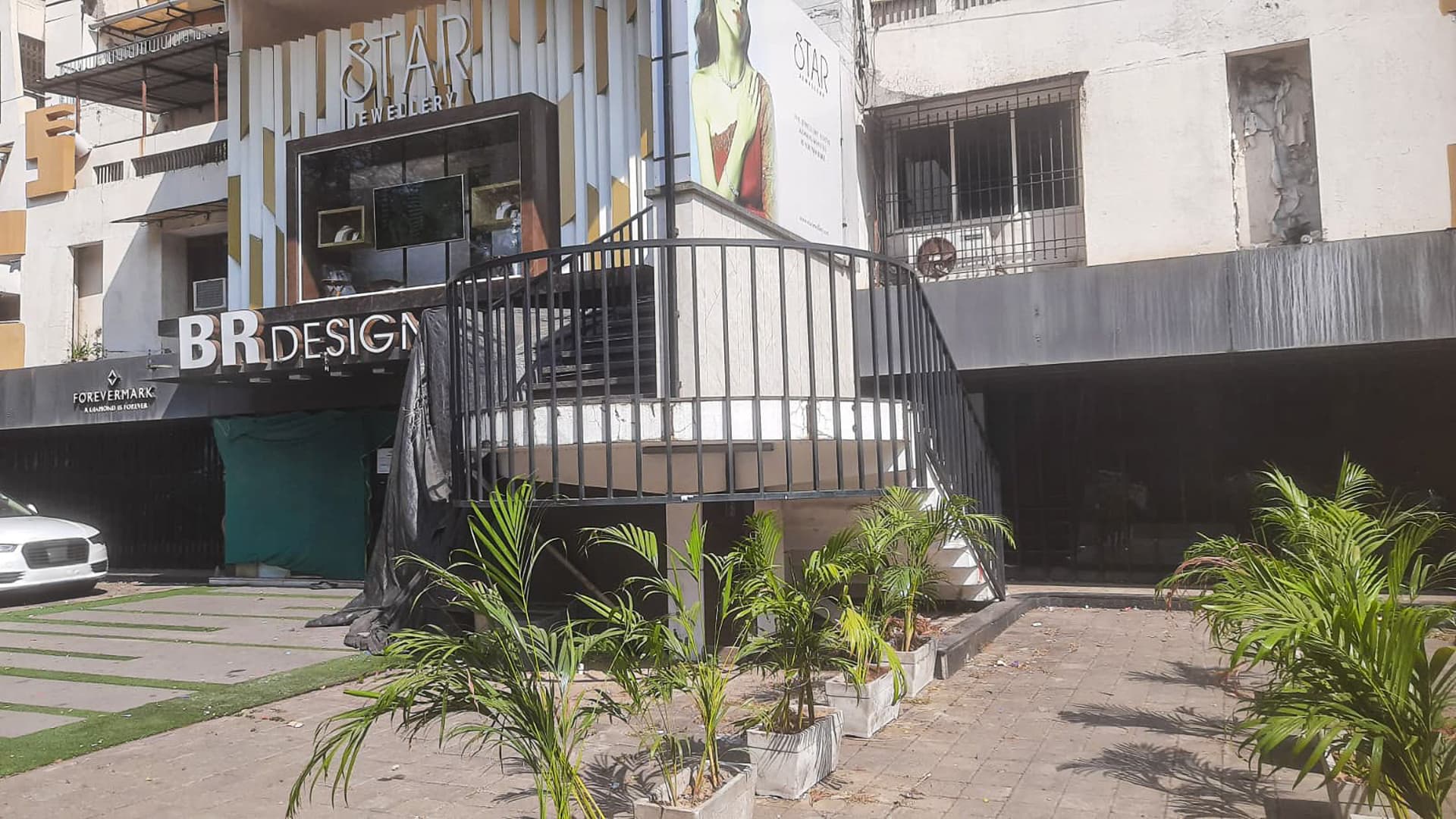 Property Photos 9