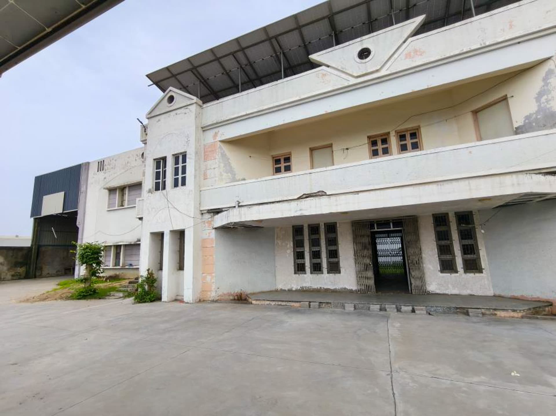 Property Photos 18