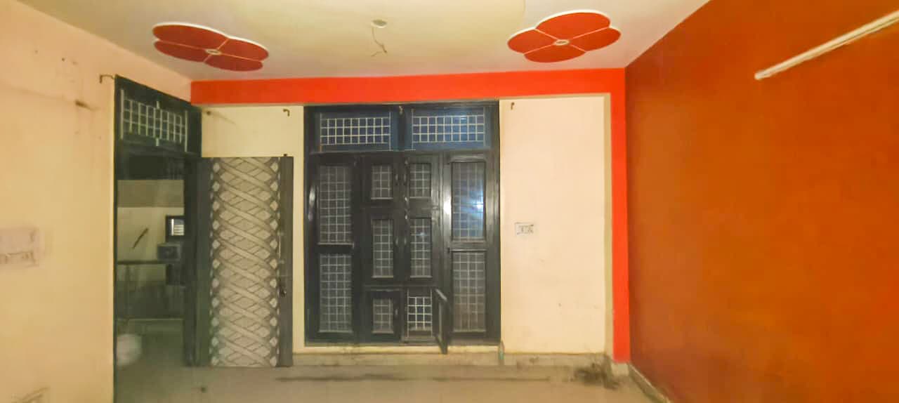 Property Photos 23