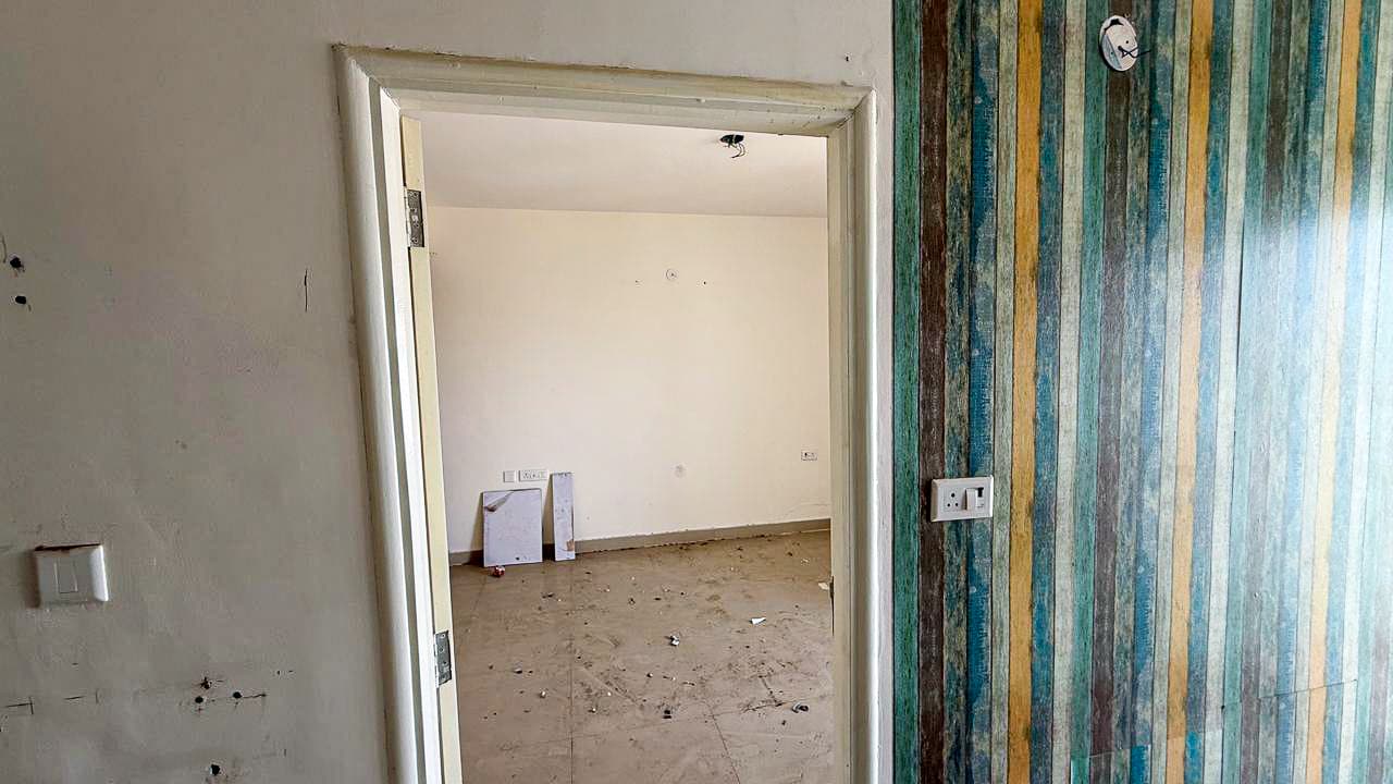 Property Photos 7