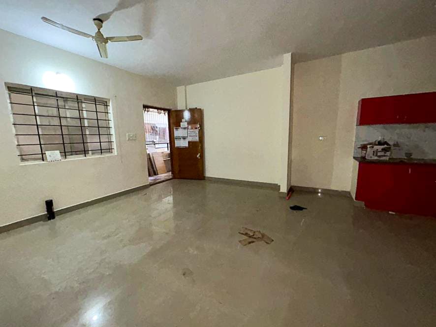Property Photos 23