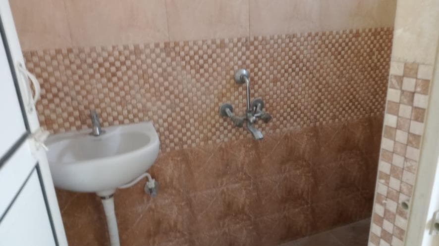 Property Photos 9