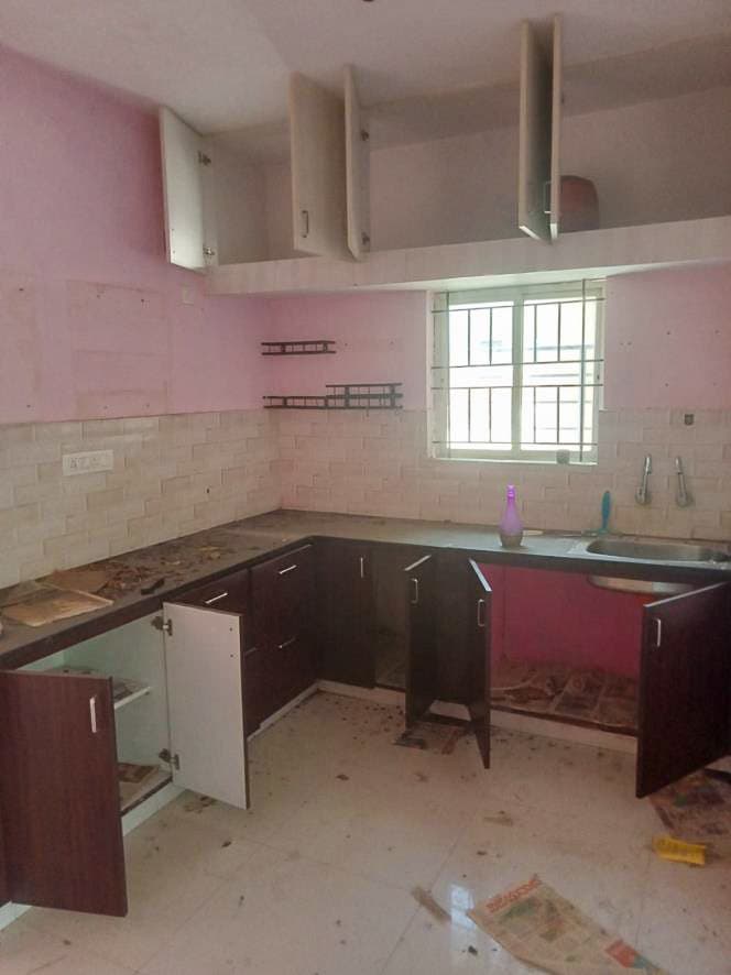 Property Photos 17