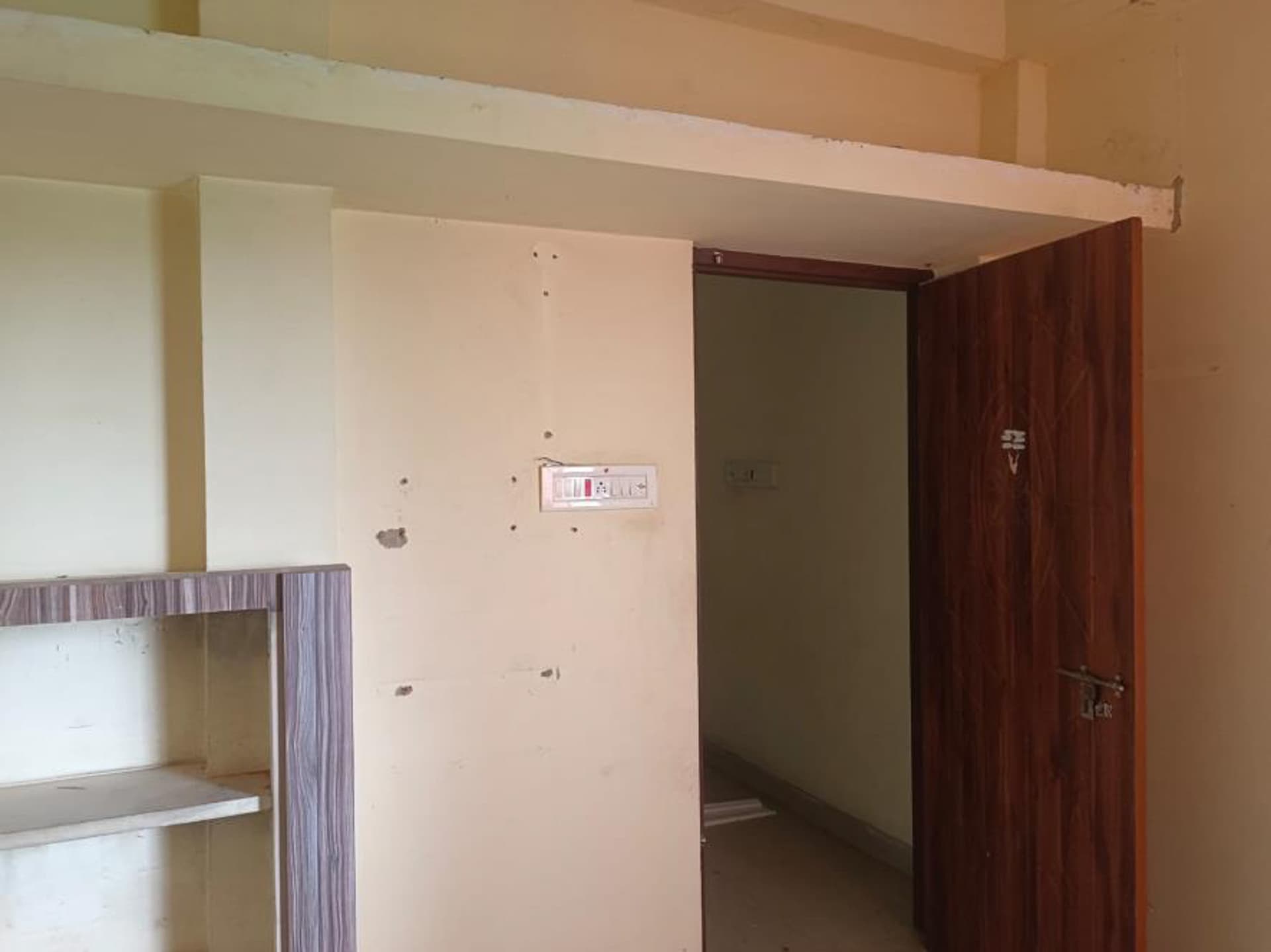 Property Photos 6