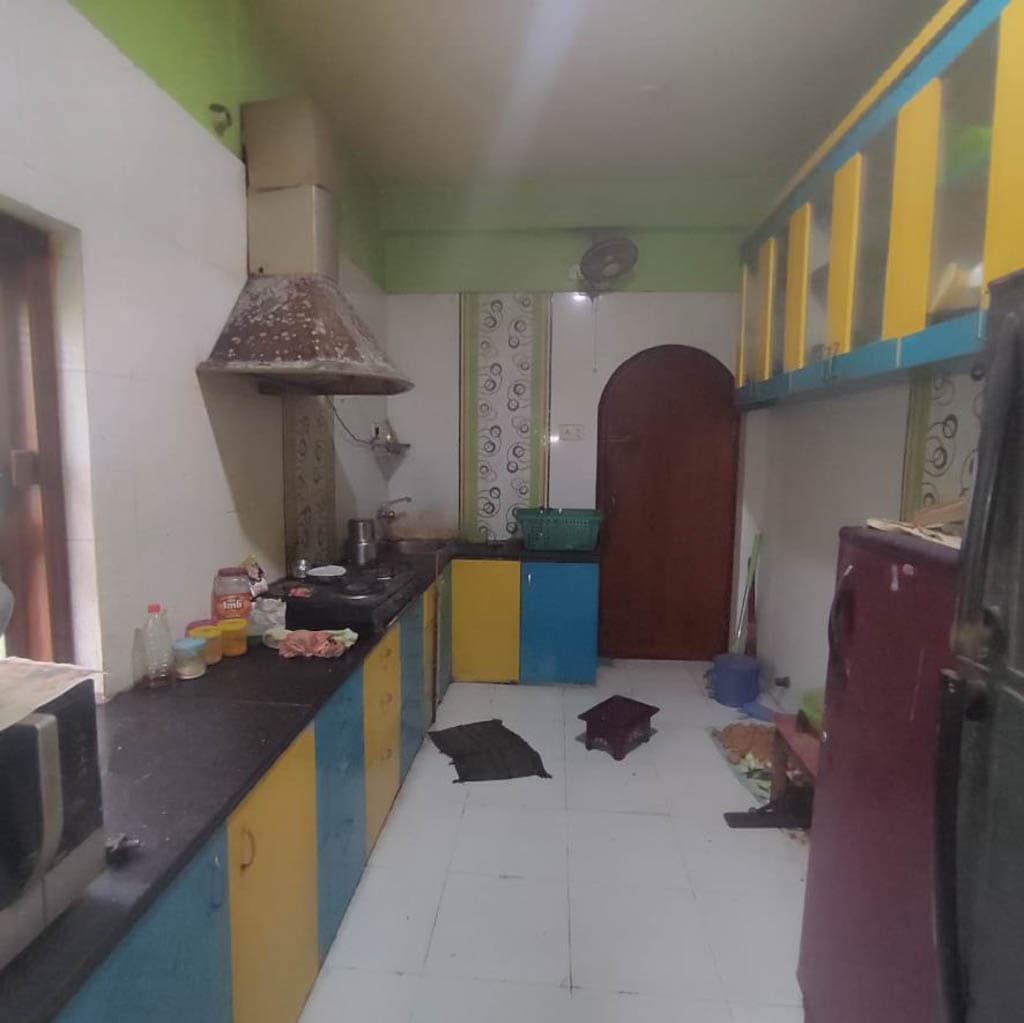 Property Photos 6