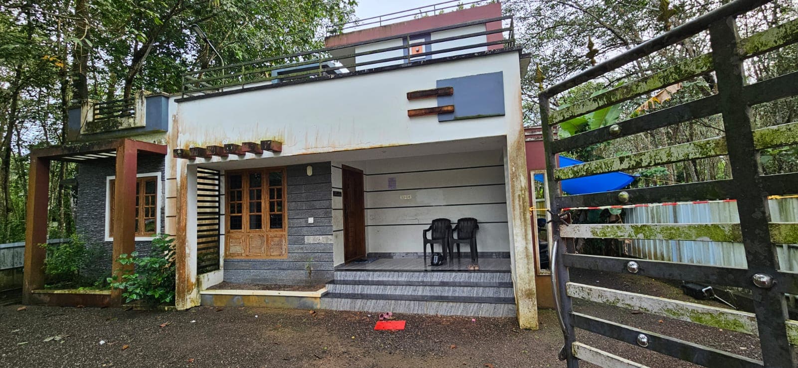 Property Photos 4