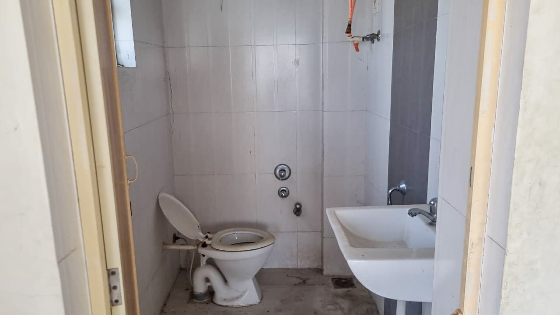 Property Photos 4
