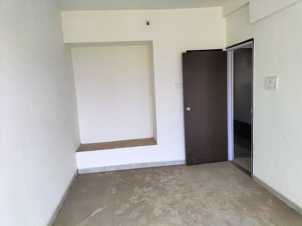 Property Photos 8