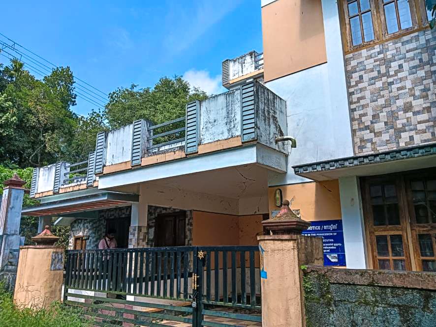 Property Photos 6