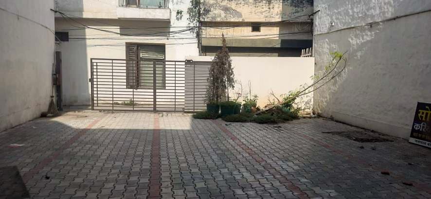Property Photos 7