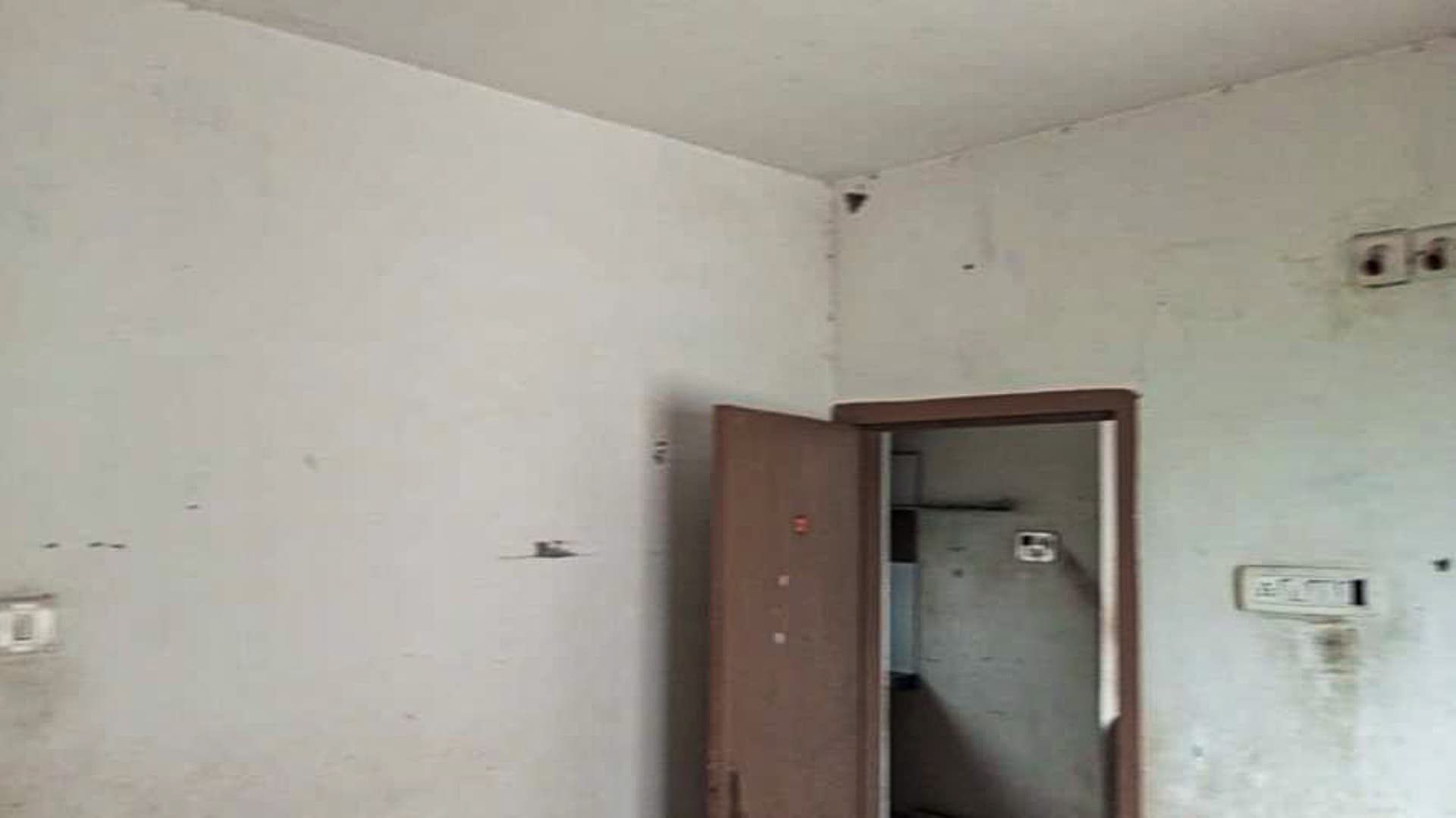 Property Photos 8