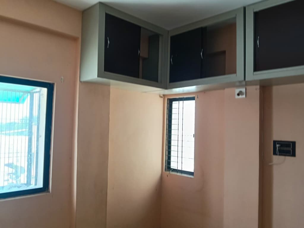 Property Photos 7